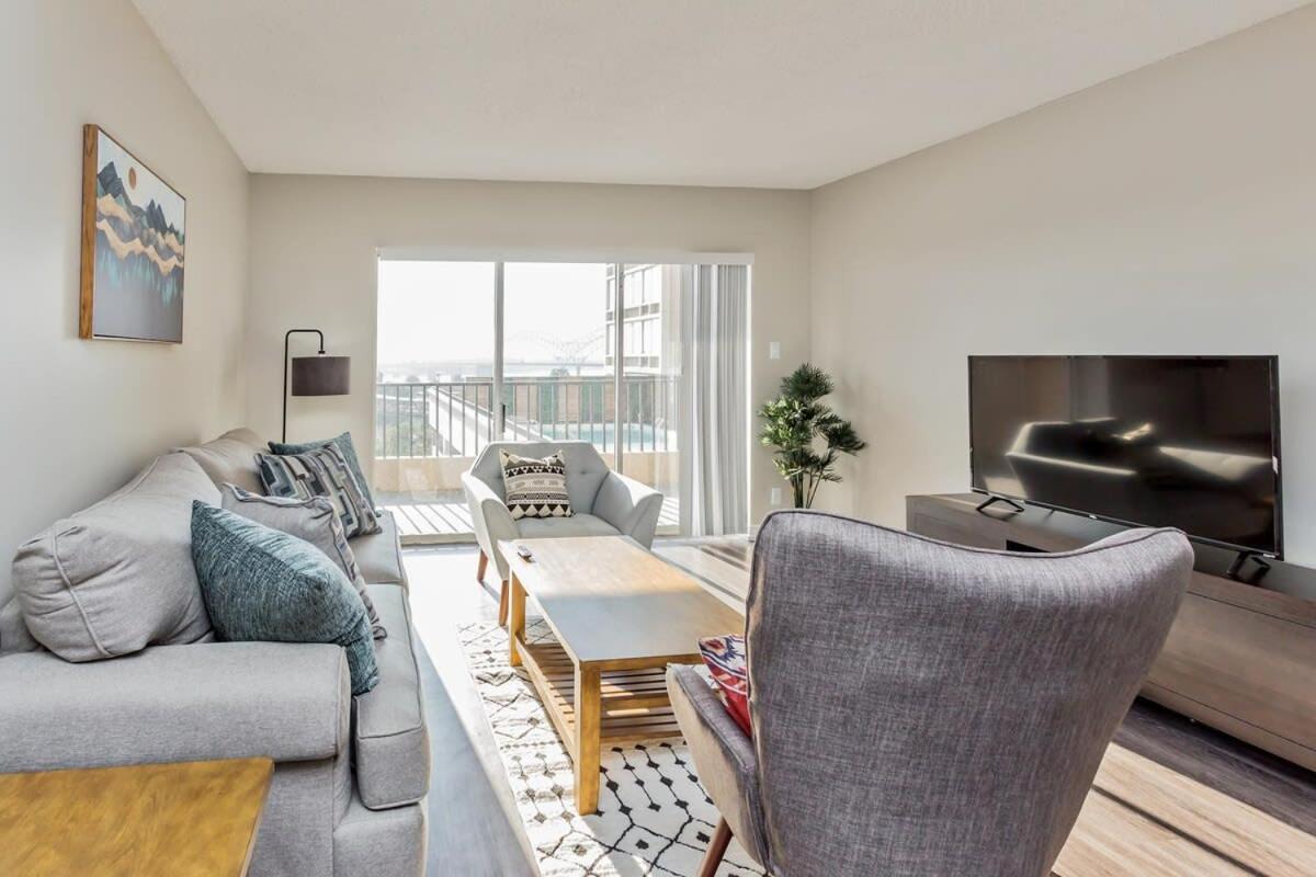 Bargain Memphis Apartment W Hdtv & Wifi Esterno foto